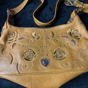 Ariat leather handbag, approximately 11x6 nice brown color